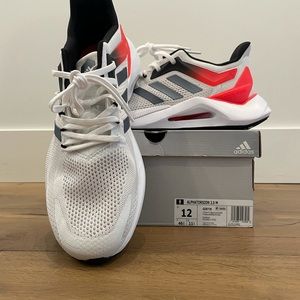 Adidas Alphatorsion 2.0 M